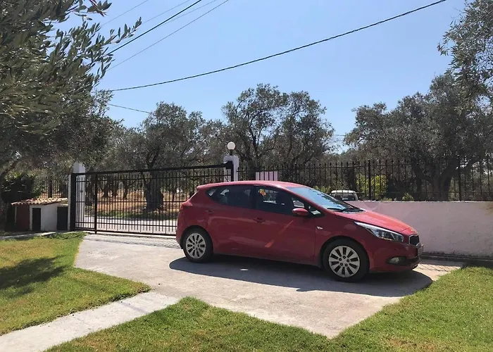 Barefoot Villa Skiathos