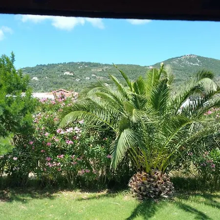 Villa Barefoot *